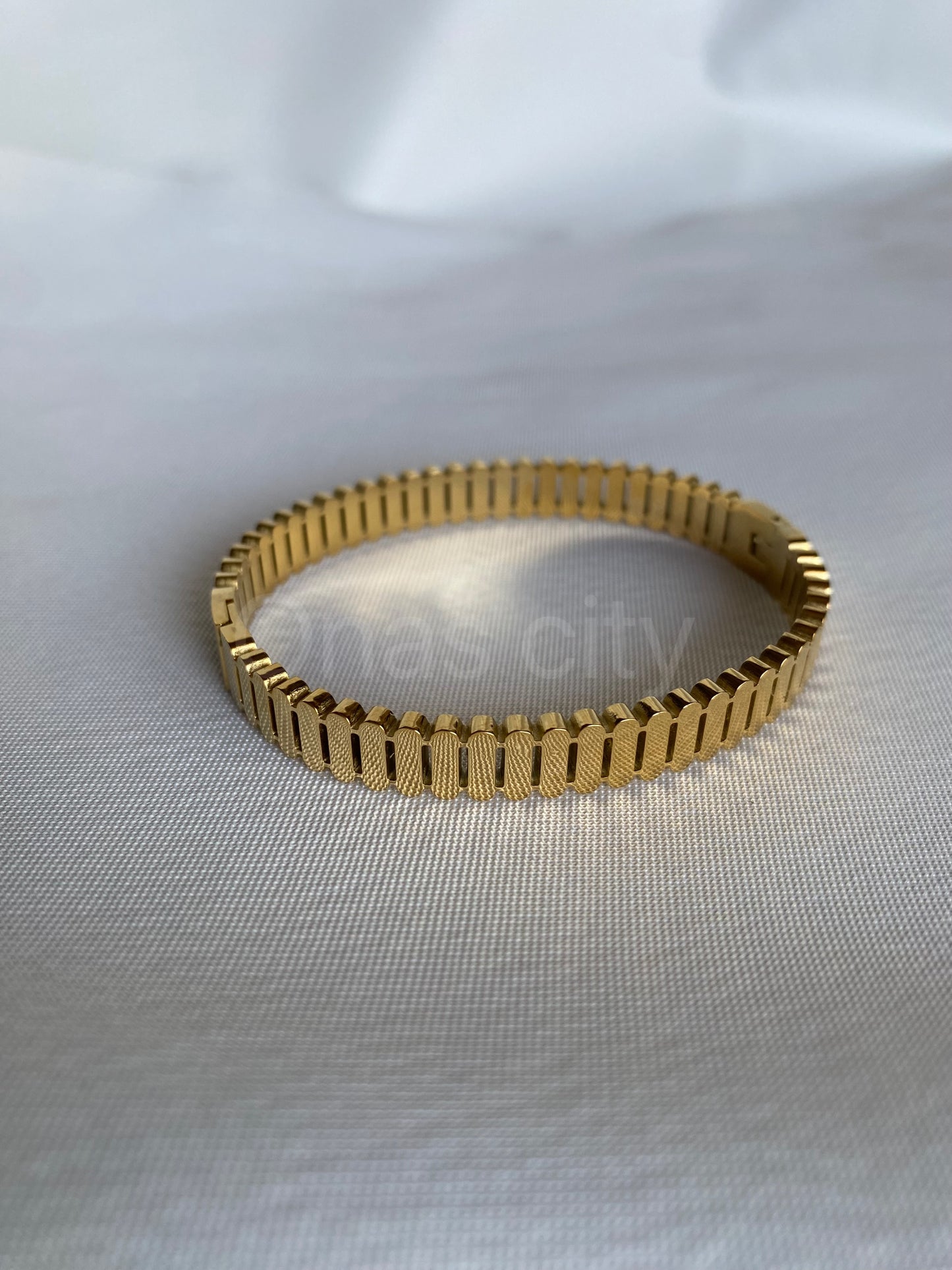WILLOW BRACELET