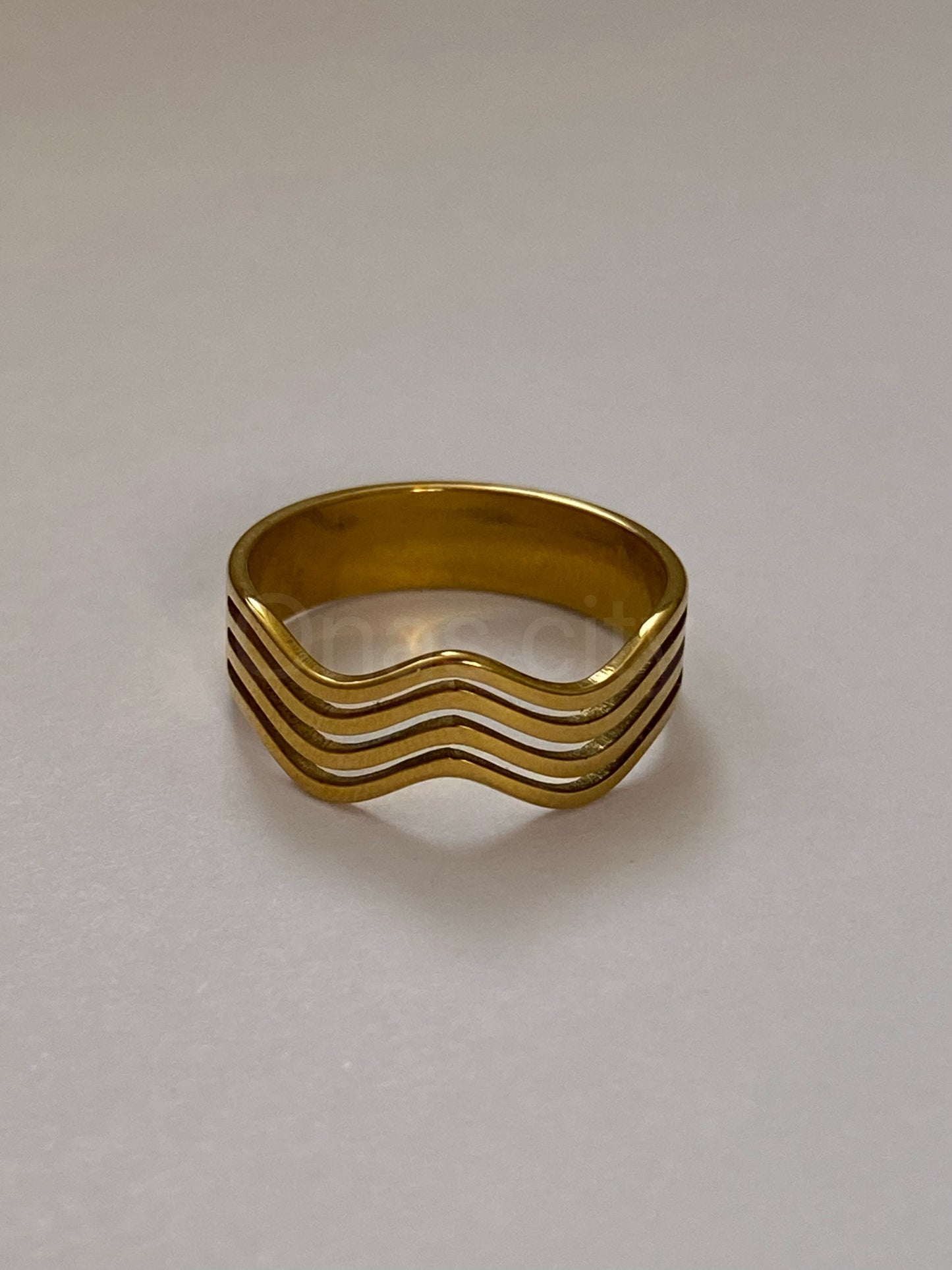 WAVES RING