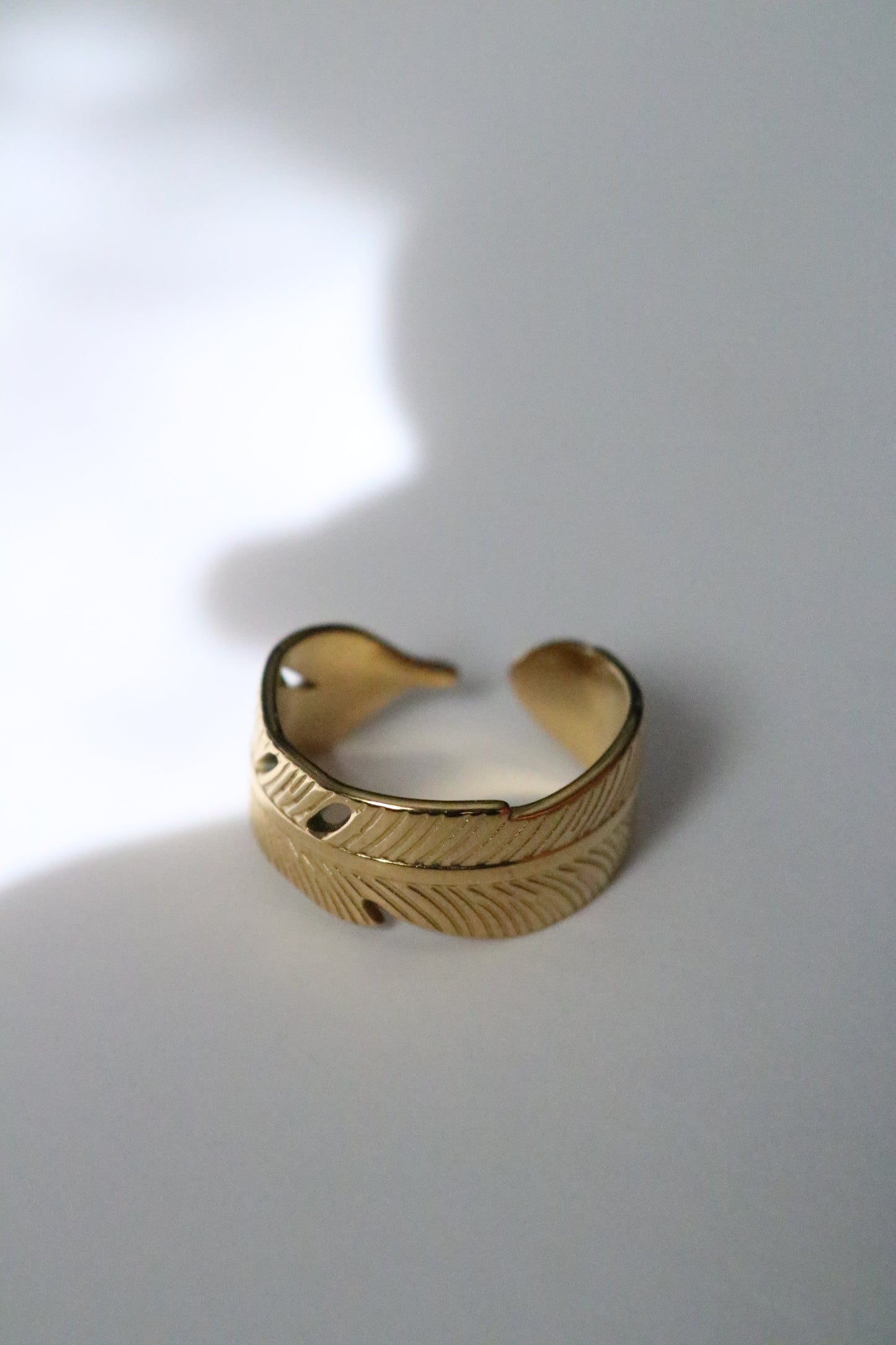 FEATHER SHAPED ( free size )
