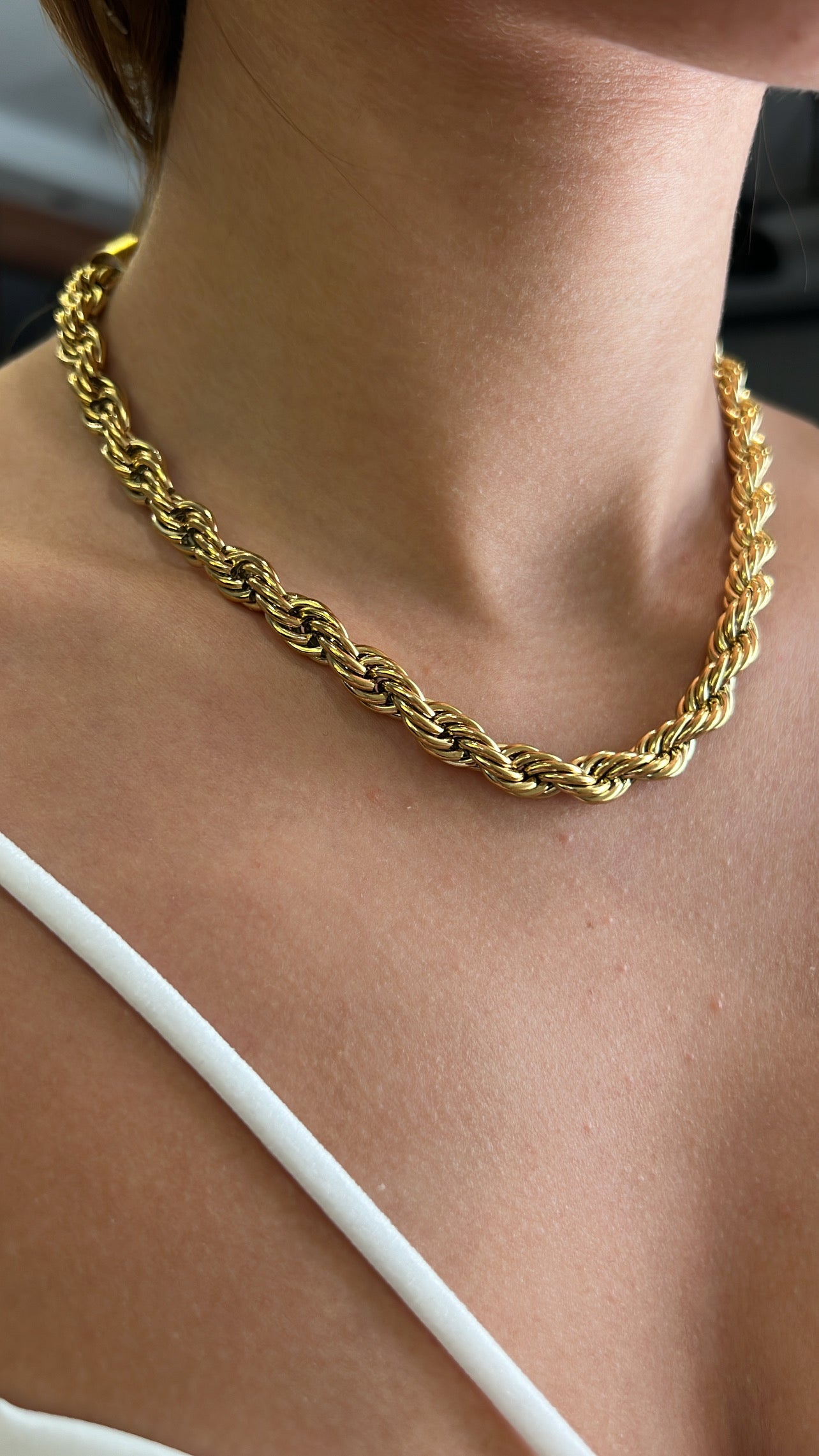 WIDE ROPE CHAIN