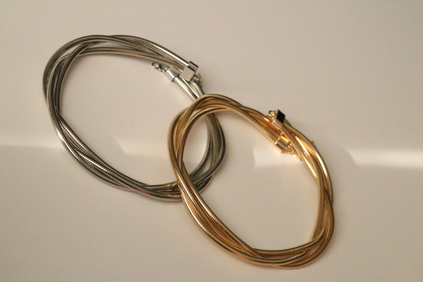 DOUBLE SNAKE CHOKER