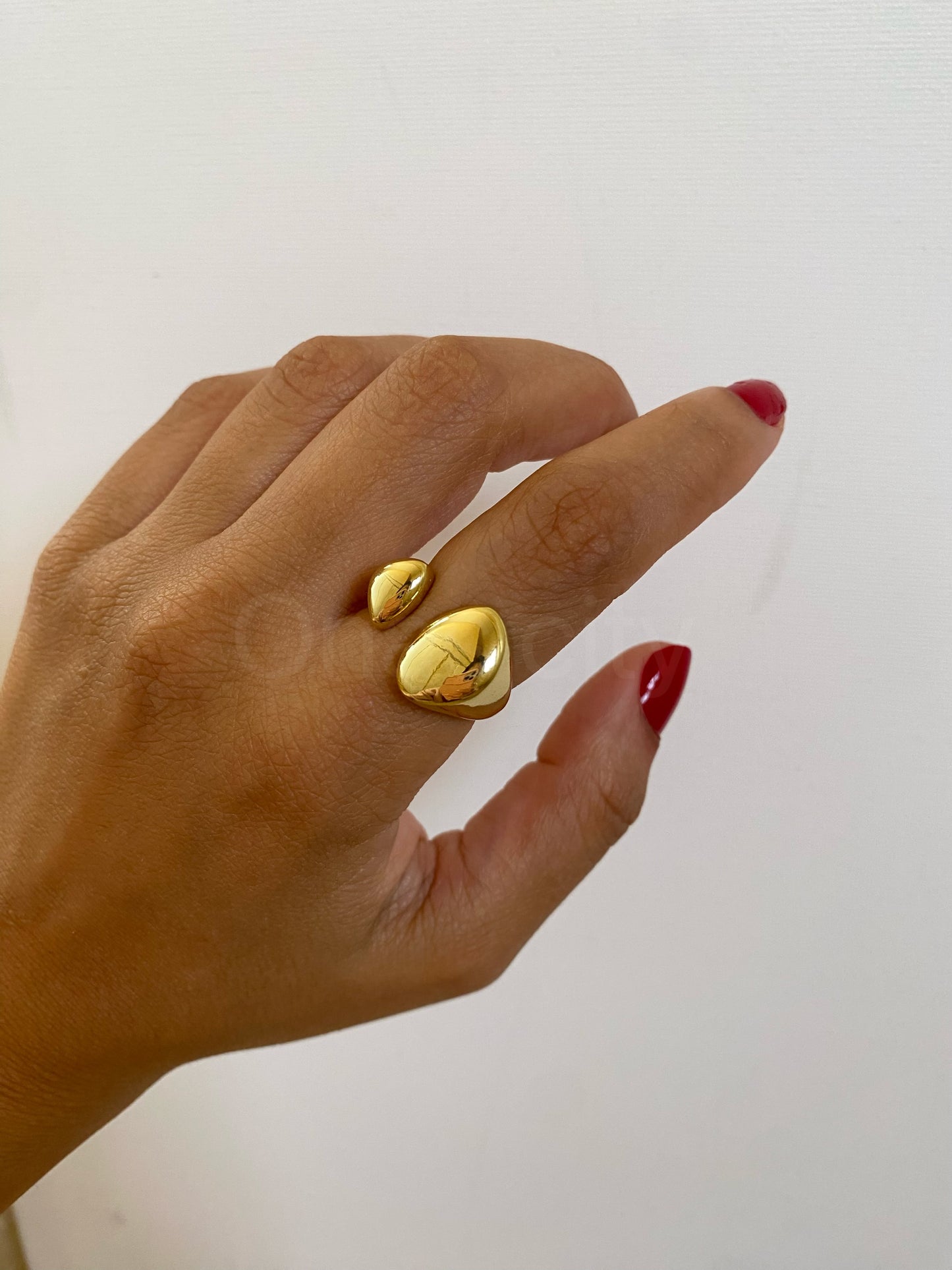 OPPOSITE RING