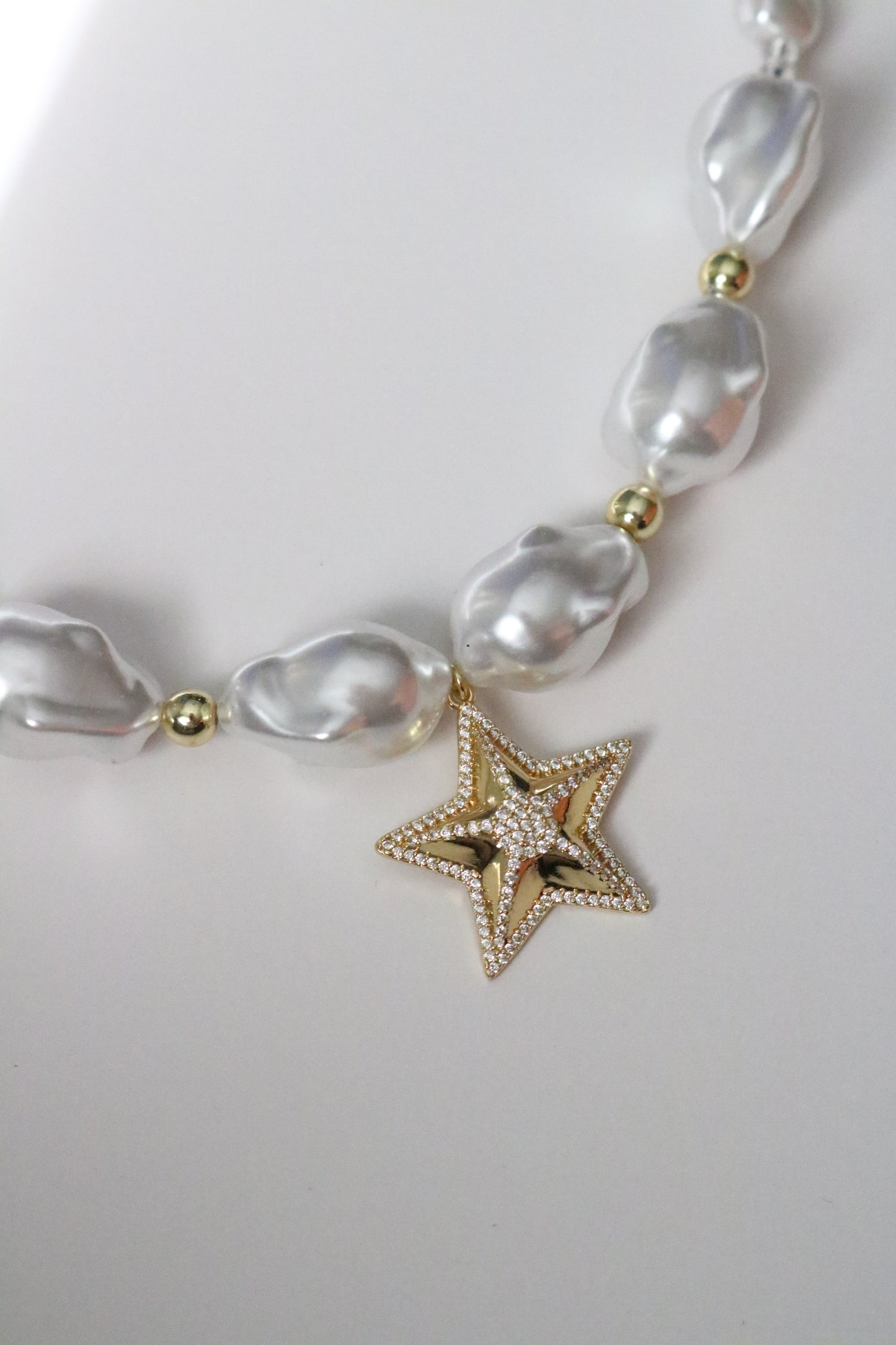 DIAMOND STAR PEARL CHOKER