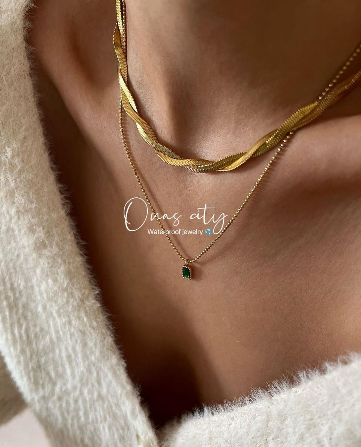 SQUARE ZIRCON NECKLACE
