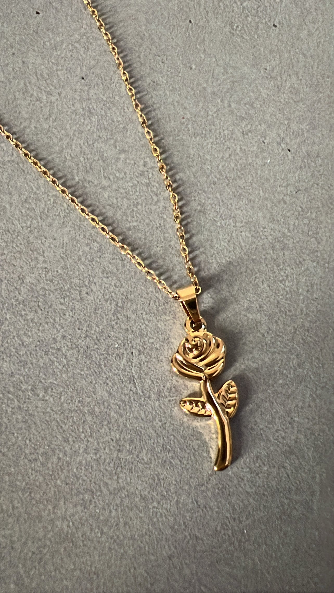 BLOSSOM NECKLACE