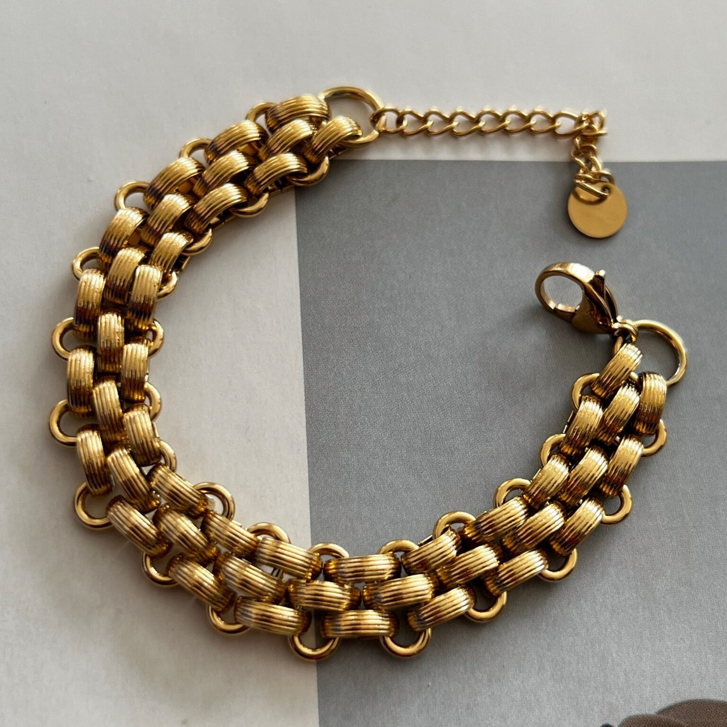 BASKET WEAVE CHAIN BRACELET