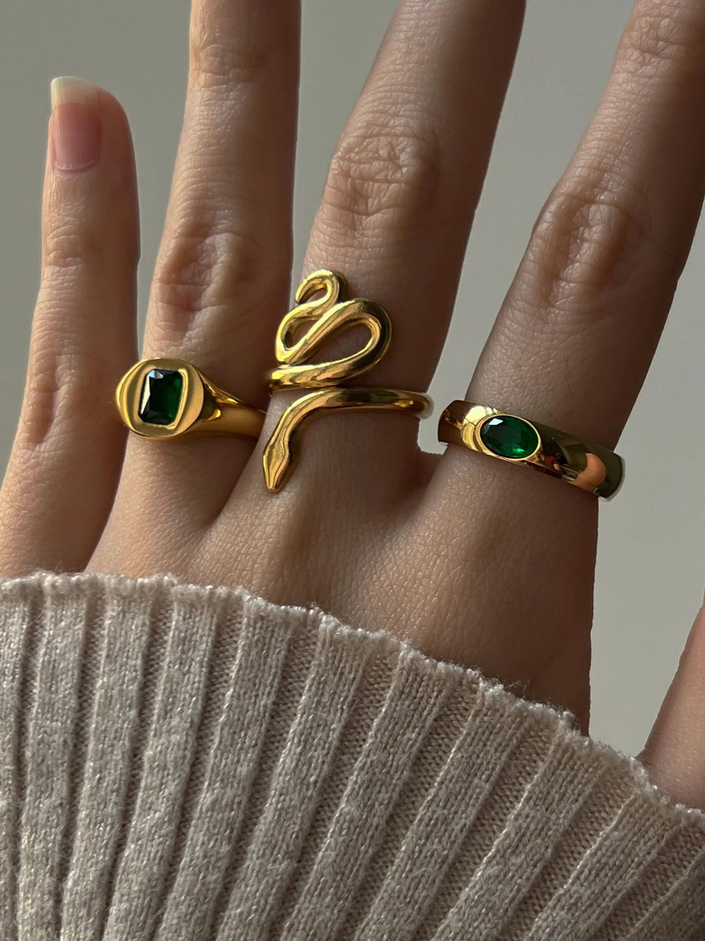 SNAKE RING ( free size )