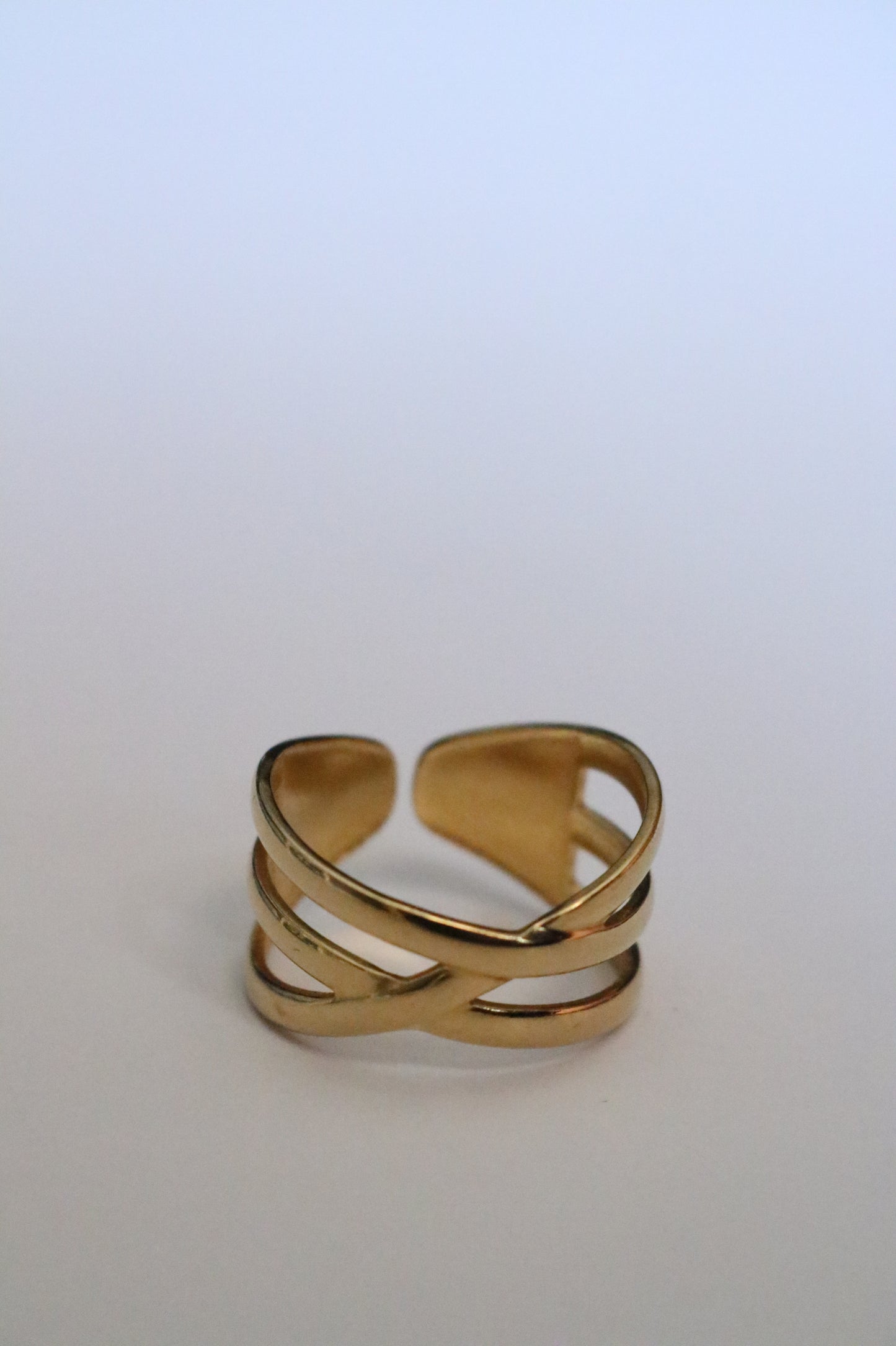 CRISS CROSS RING ( free size )