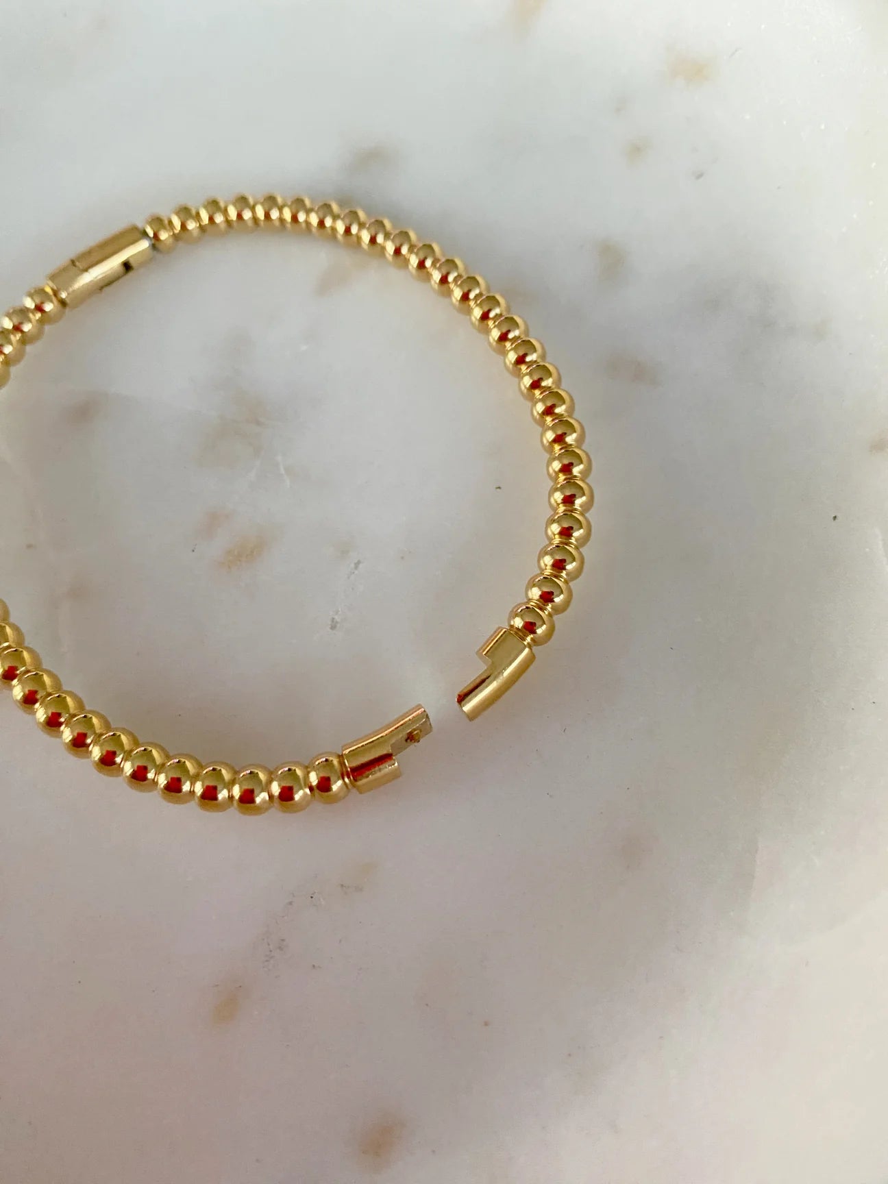 BEAD BRACELET