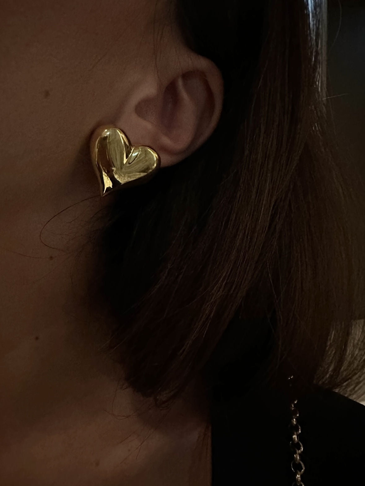 CHUNKY HEART EARRINGS