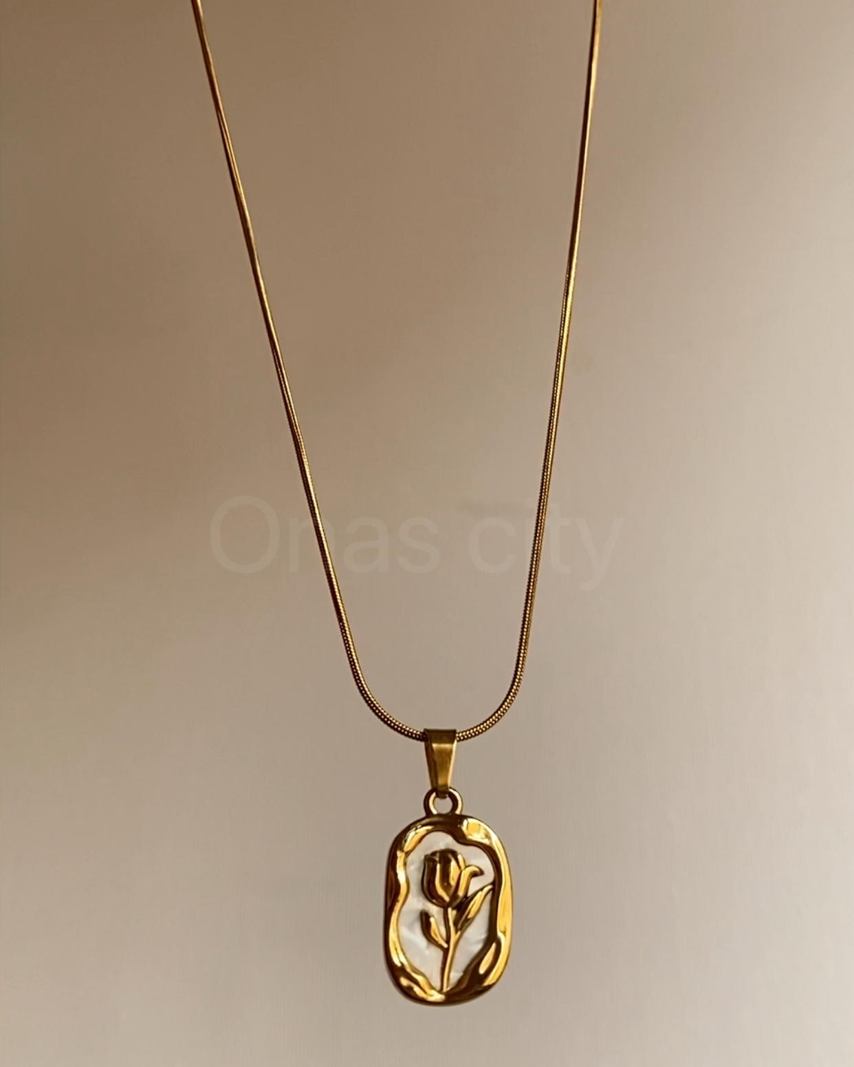 GOLD ROSE WITH WHITE BACKGROUND NECKLACE
