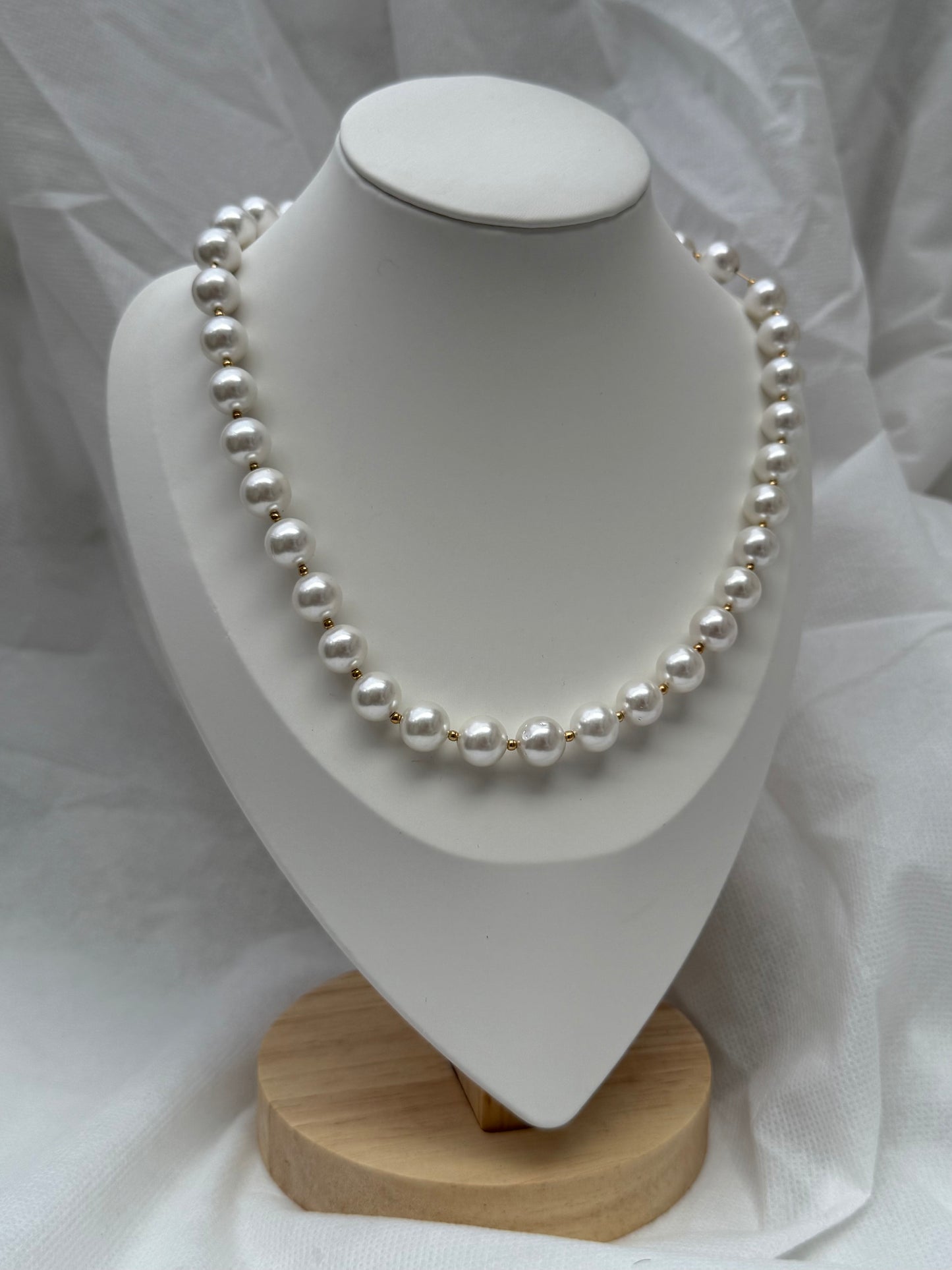 BALLS PEARL CHOKER