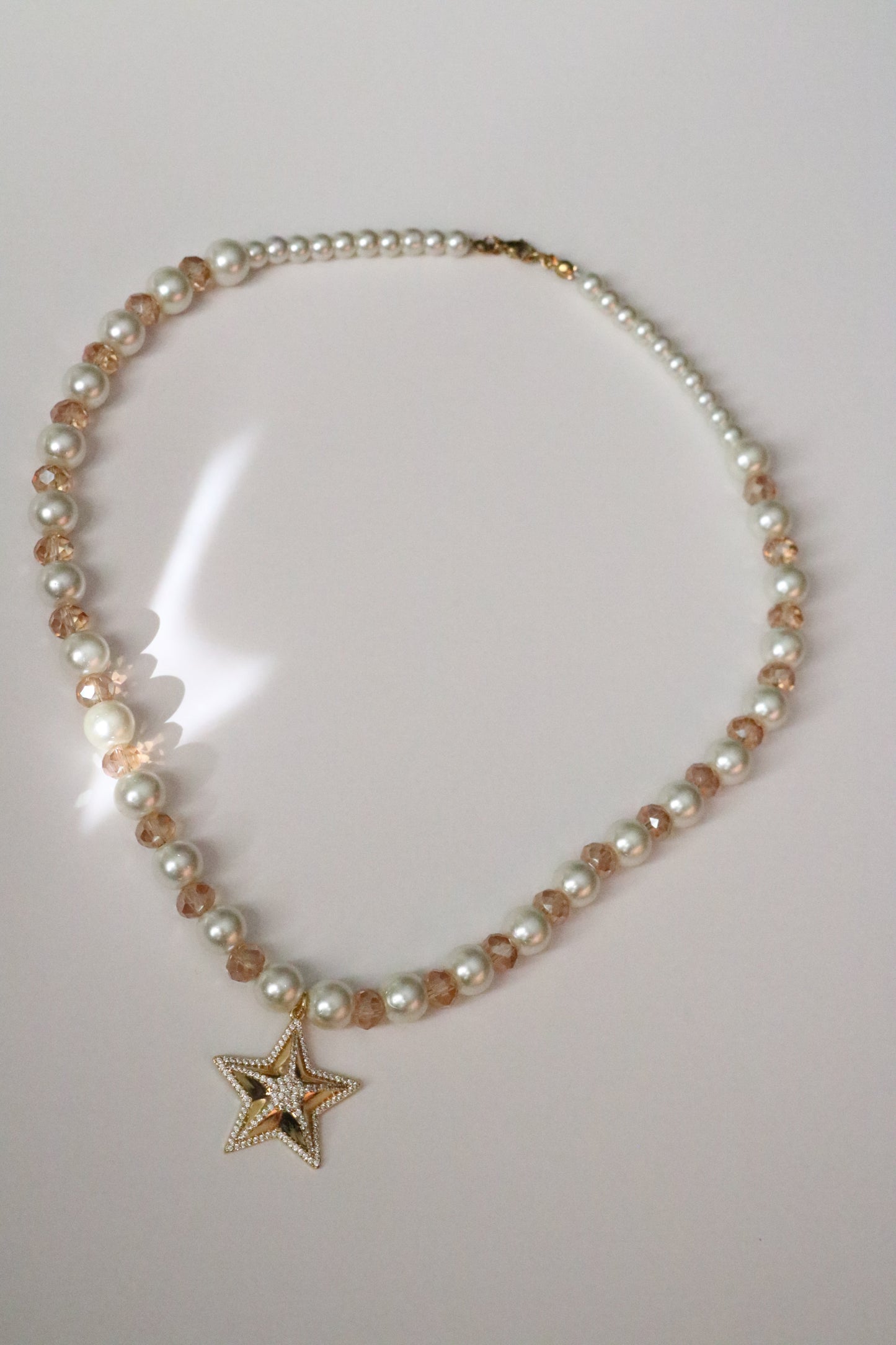 STAR PEARL CHOKER