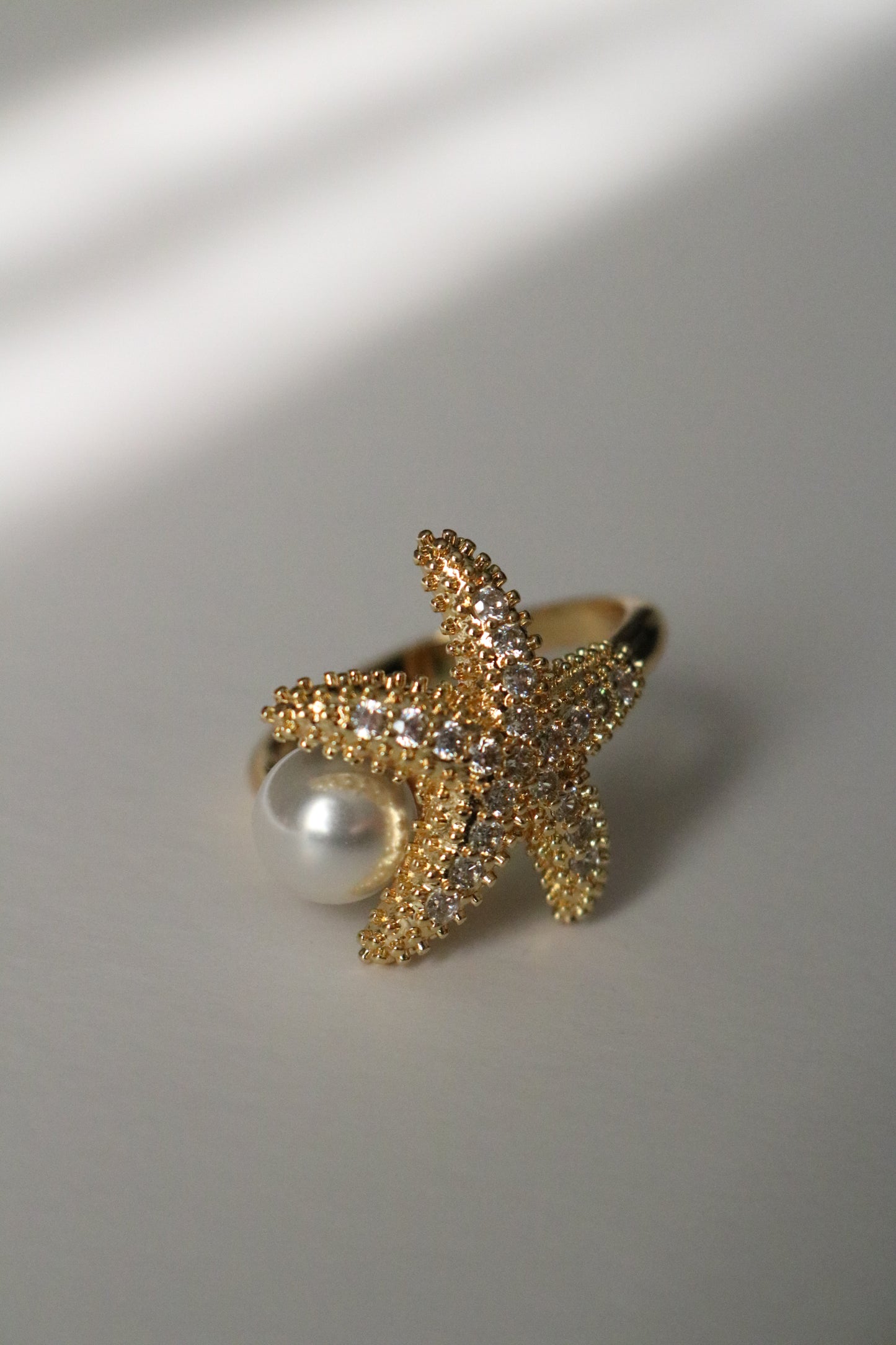 PEARL STAR-FISH RING ( Free size )