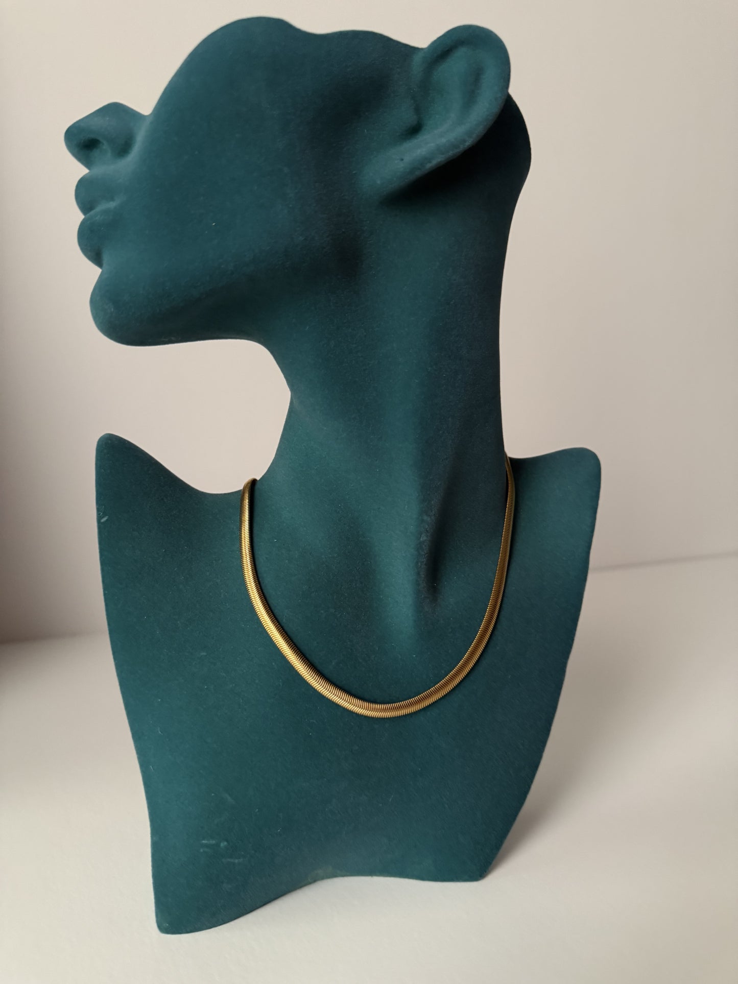MEDIUM HERRINGBONE NECKLACE