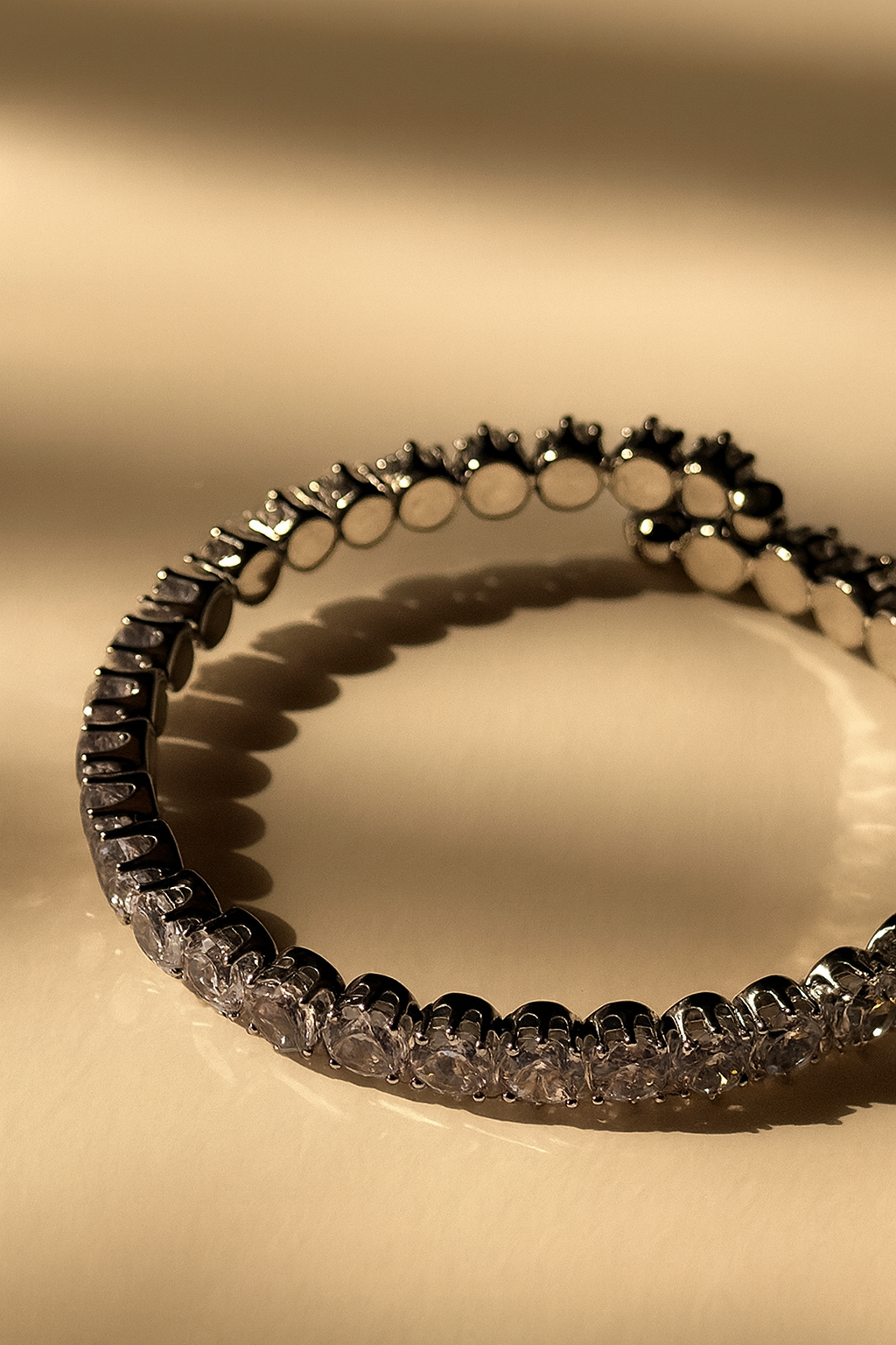 ETERNA TENNIS BANGLE