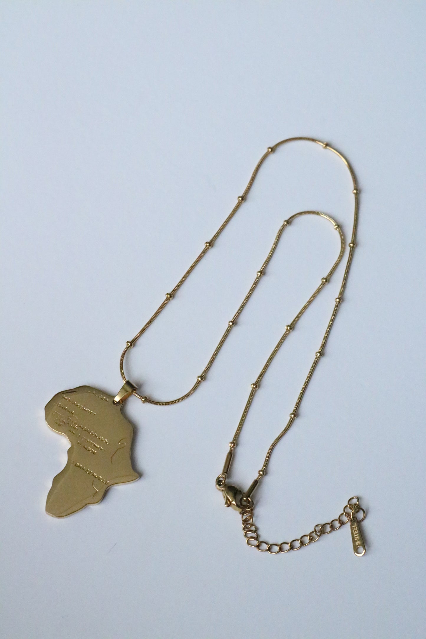 AFRICAN CHAIN