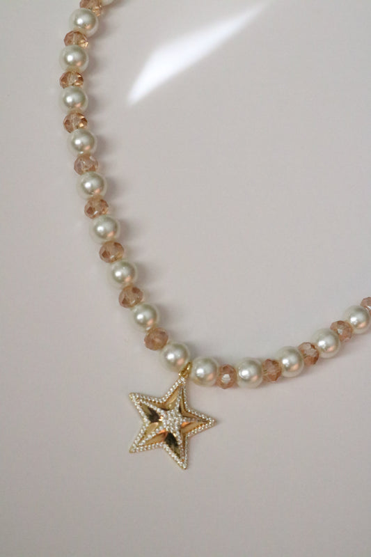 STAR PEARL CHOKER