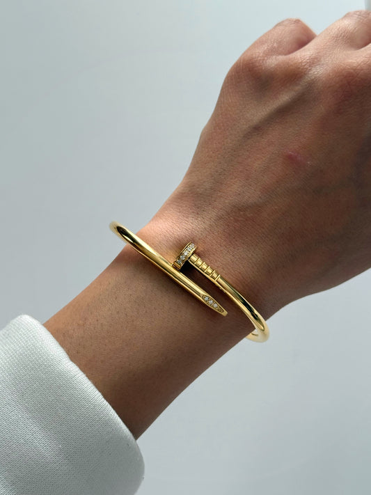 NAIL BANGLE STONES