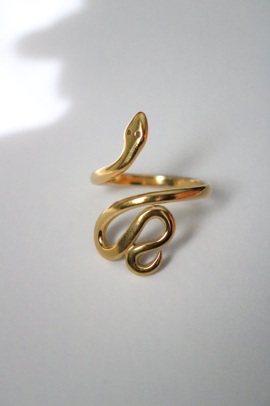 SNAKE RING ( free size )
