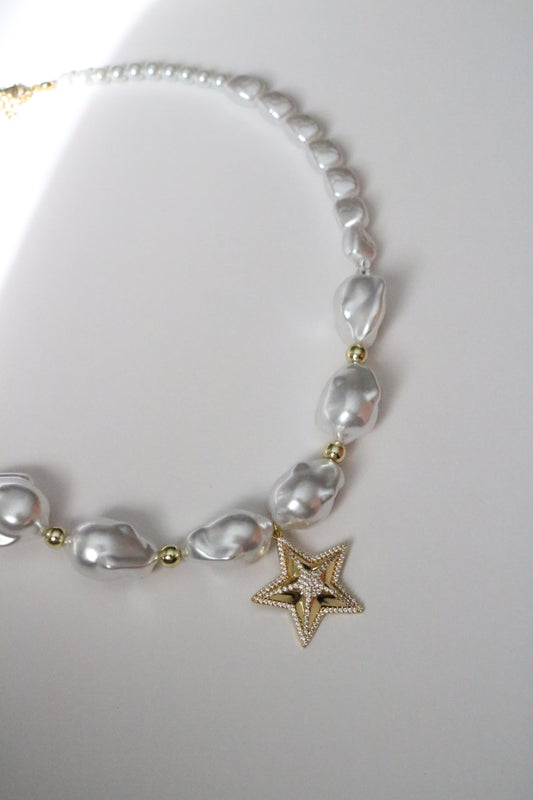 DIAMOND STAR PEARL CHOKER