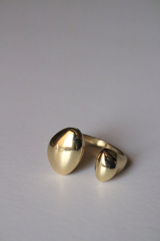 OPPOSITE RING