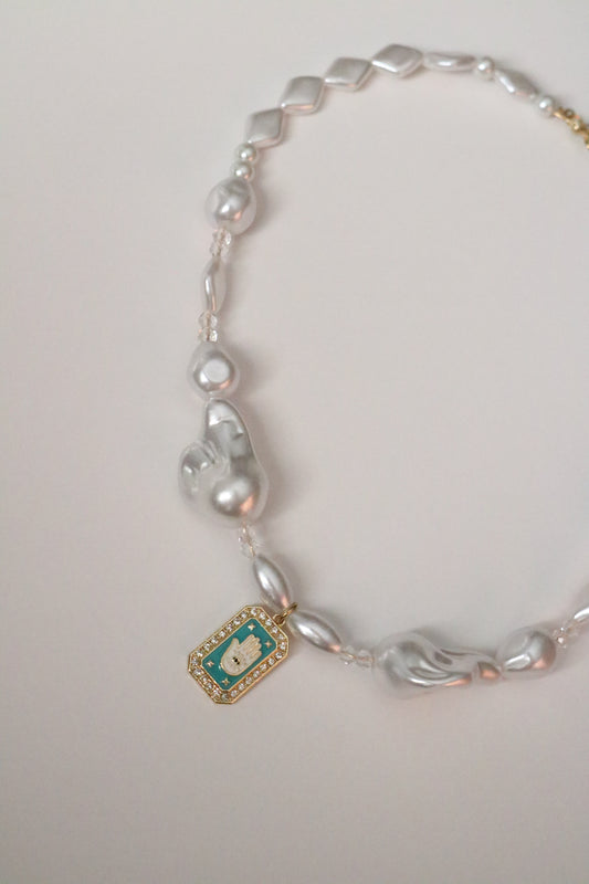 EMERALD PALM PEARL CHOKER