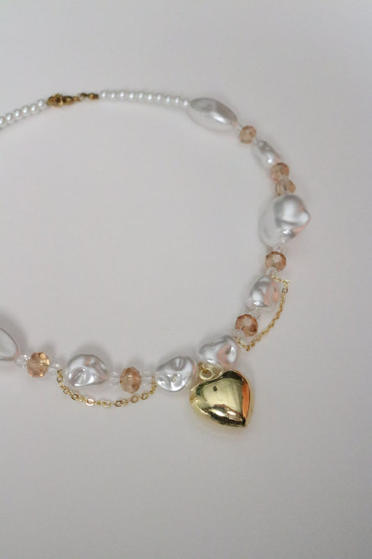 HEART PEARL CHOKER
