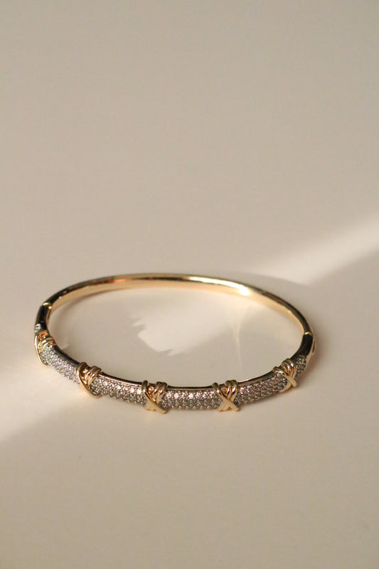 CROSS TENNIS BANGLE