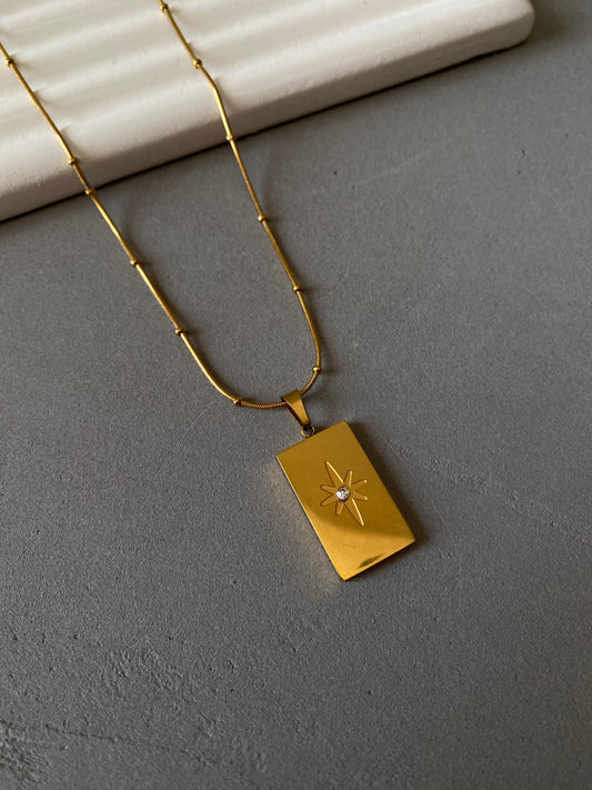SPARKLE NECKLACE