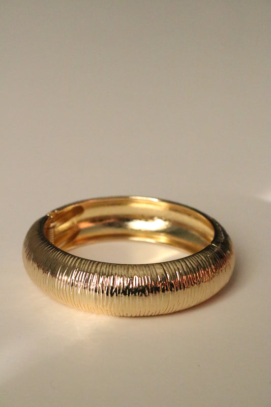 GOLDEN DUSK BANGLE