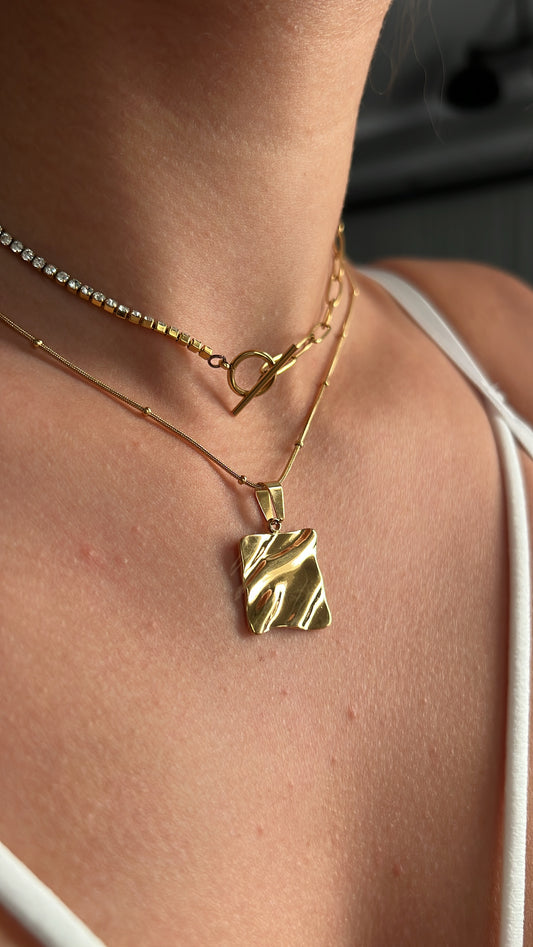 DS NECKLACE