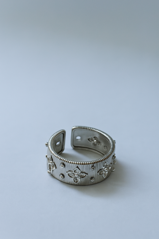 BUCCELLATI SILVER RING (Free size)