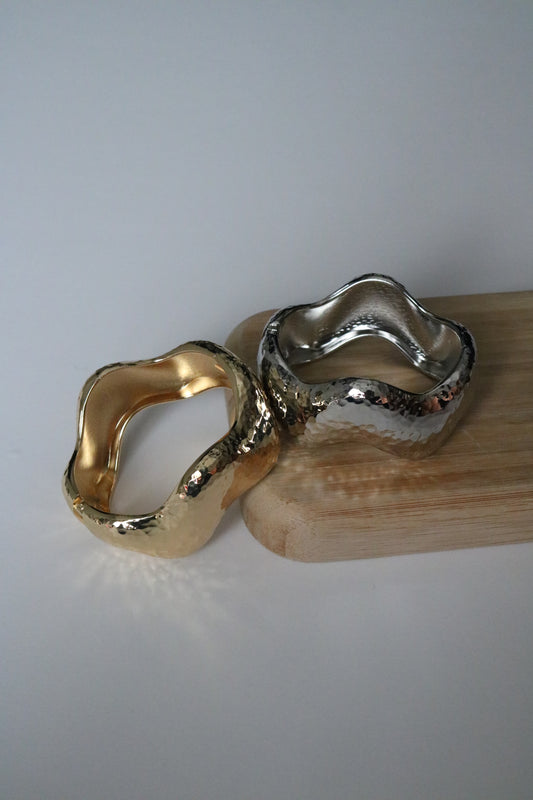 FOSCO BANGLE