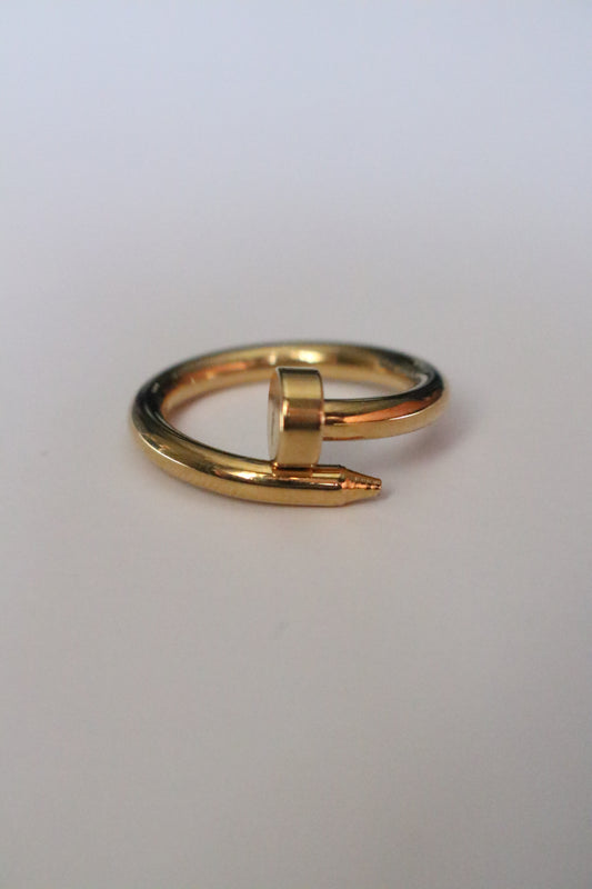 CARTIER RING