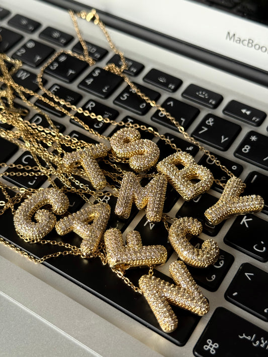 INITIAL NECKLACE