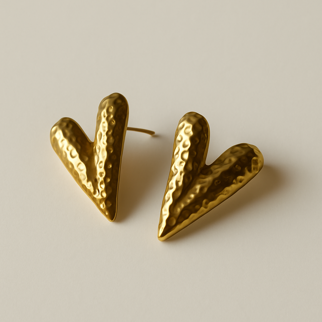 SCULPTURE TEXTURE HEART EARRINGS