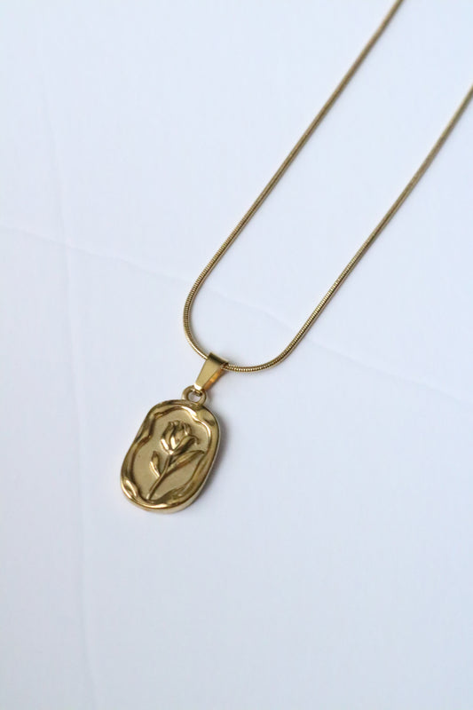 GOLD ROSE WITH GOLD BACKGROUND NECKLACE