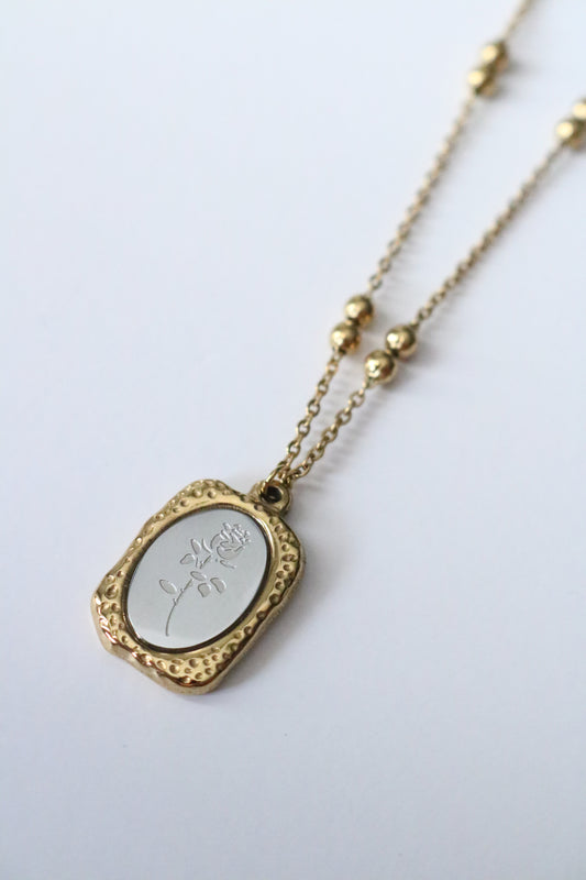 MIRROR ROSE NECKLACE